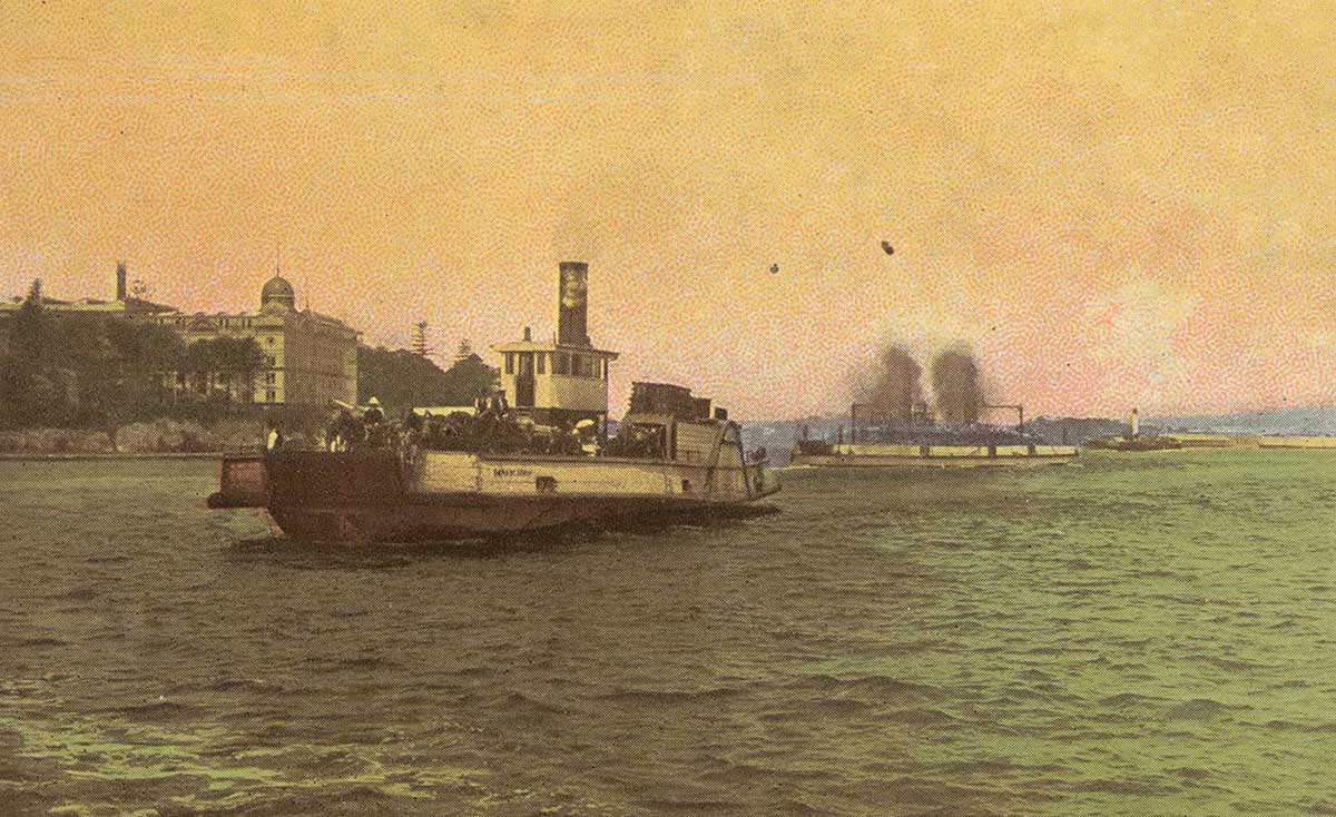 1908年，悉尼港米尔森角（Milsons Point）的轮渡