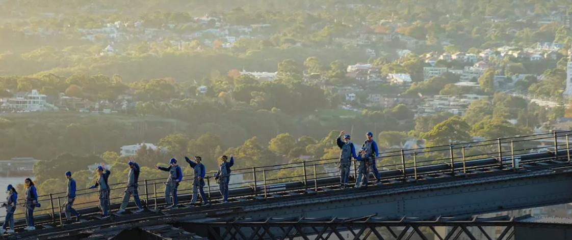 攀登悉尼大桥