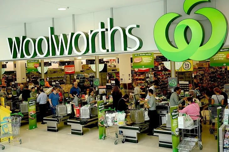 Woolworths 成立于 1924 年，如今是澳大利亚最大的连锁超市